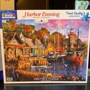 White Mountain harbor evening